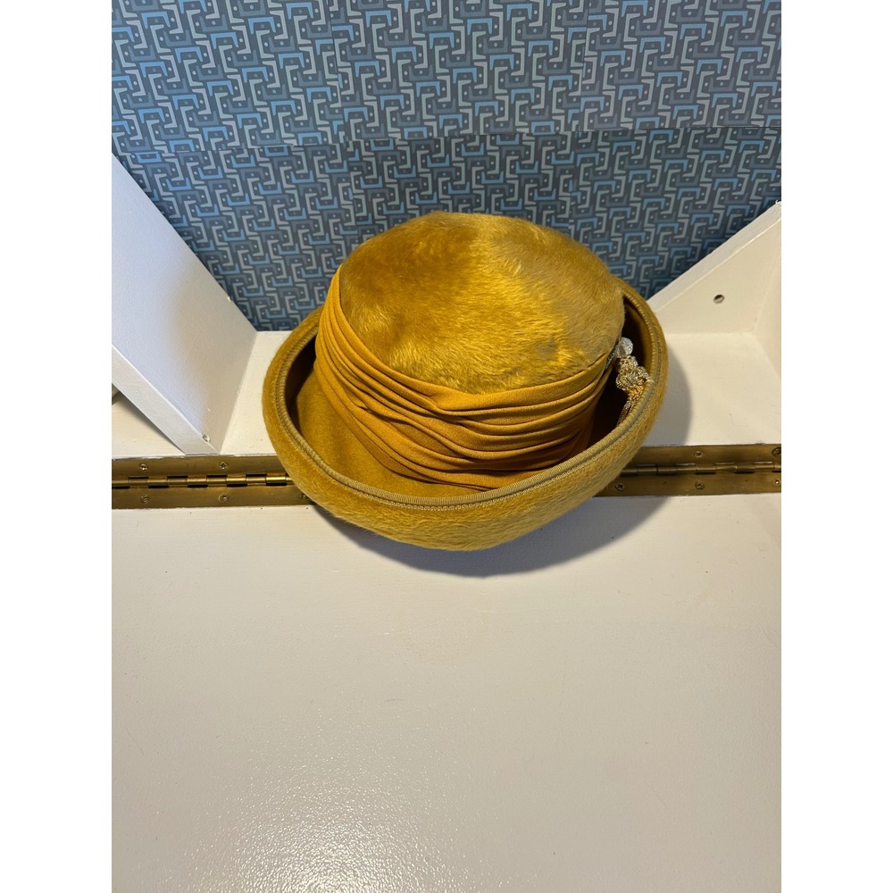 Vintage French Room Stix Baer & Fuller Mustard Yellow Fur Pillbox Hat Italy
